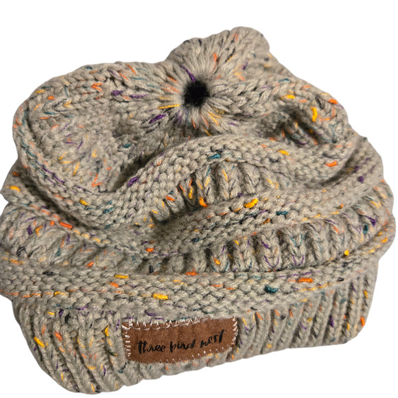 Three Bird Nest Knitted Ponytail Bun Beanie Hat Gray Rainbow Speckles - Picture 3 of 4